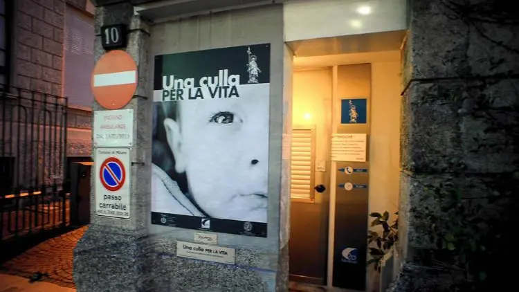 La culla per la vita del Policlinico di Milano