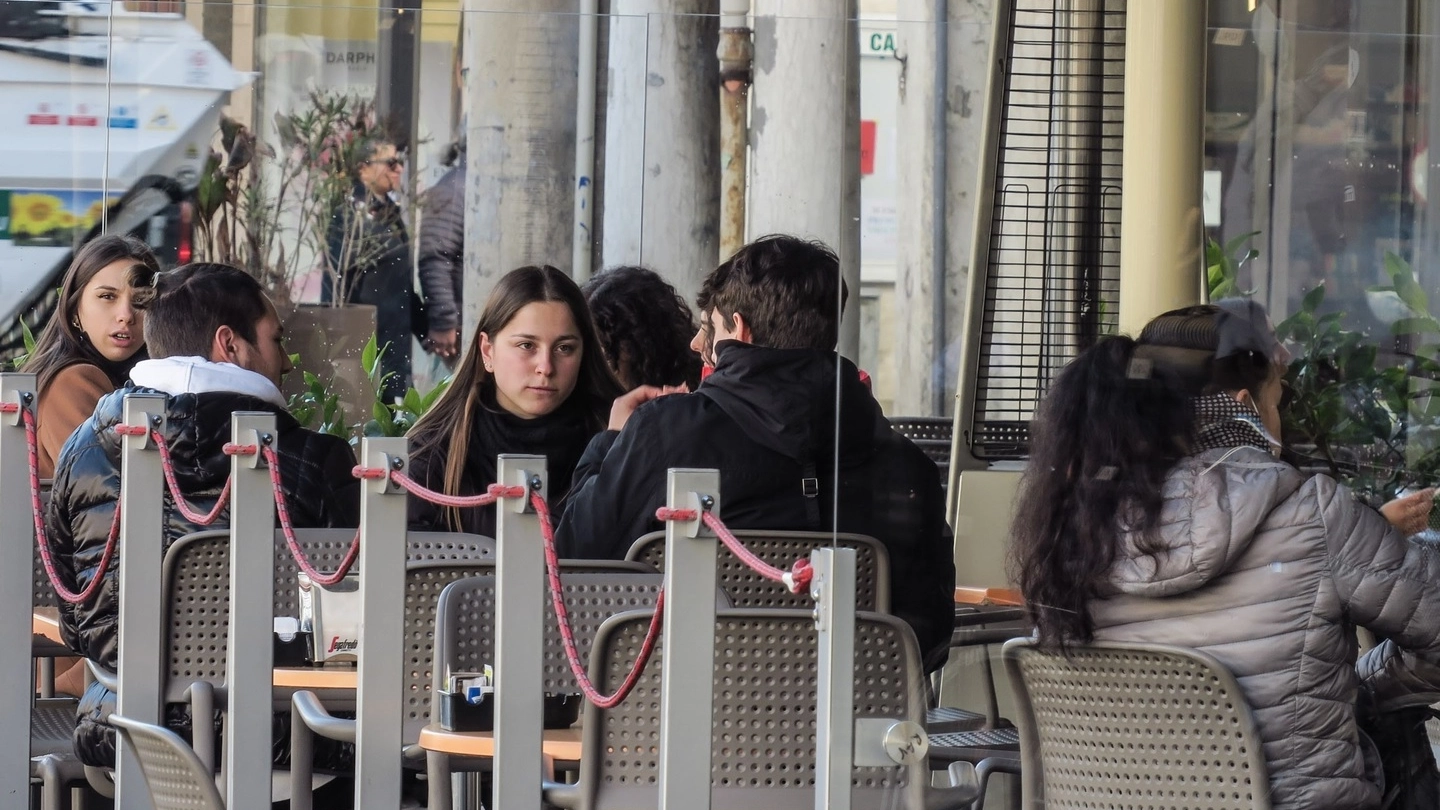 I turisti a spasso nel centro storico sono le prede predilette dei borseggiatori I turisti a spasso nel centro storico sono le prede predilette dei borseggiatori