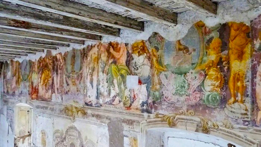 Bergamo, gli affreschi ritrovati nel chiostro di Sant'Agostino