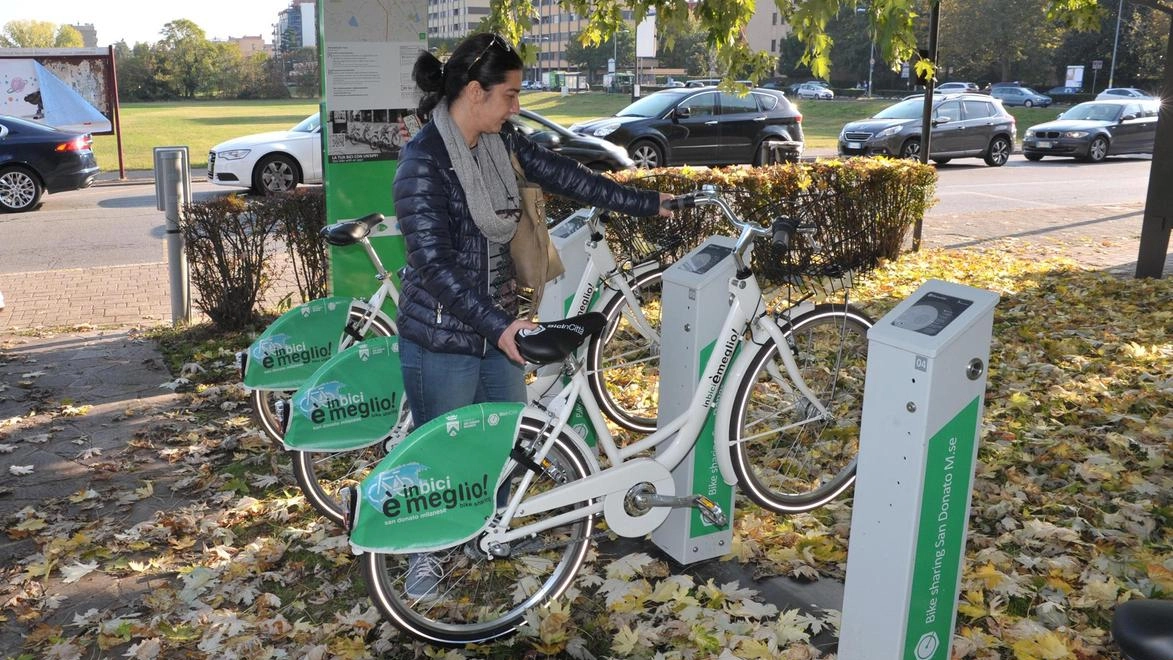 Stop a bike sharing e velostazione: "Servizi costosi e sottoutilizzati"