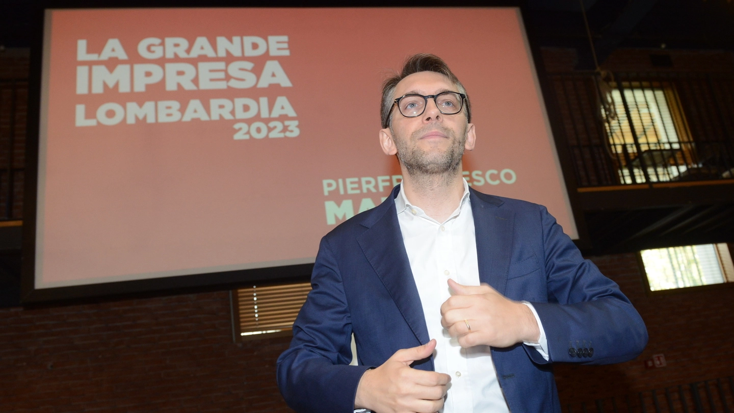 Regionali Lombardia, Maran sfida Fontana e Moratti. Stop dei vertici Pd: "Si fermi"