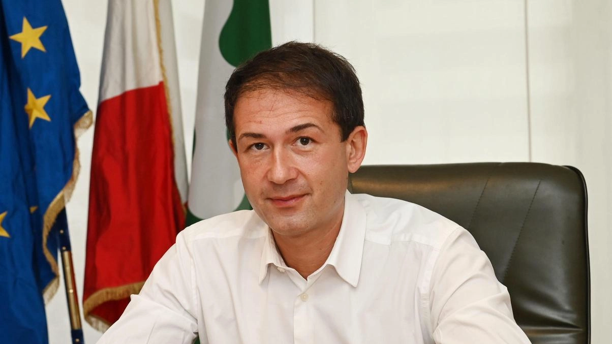 Nuove restrizioni per Area B e C "Schiaffo in faccia ai lavoratori" Nuove restrizioni per Area B e C "Schiaffo in faccia ai lavoratori"