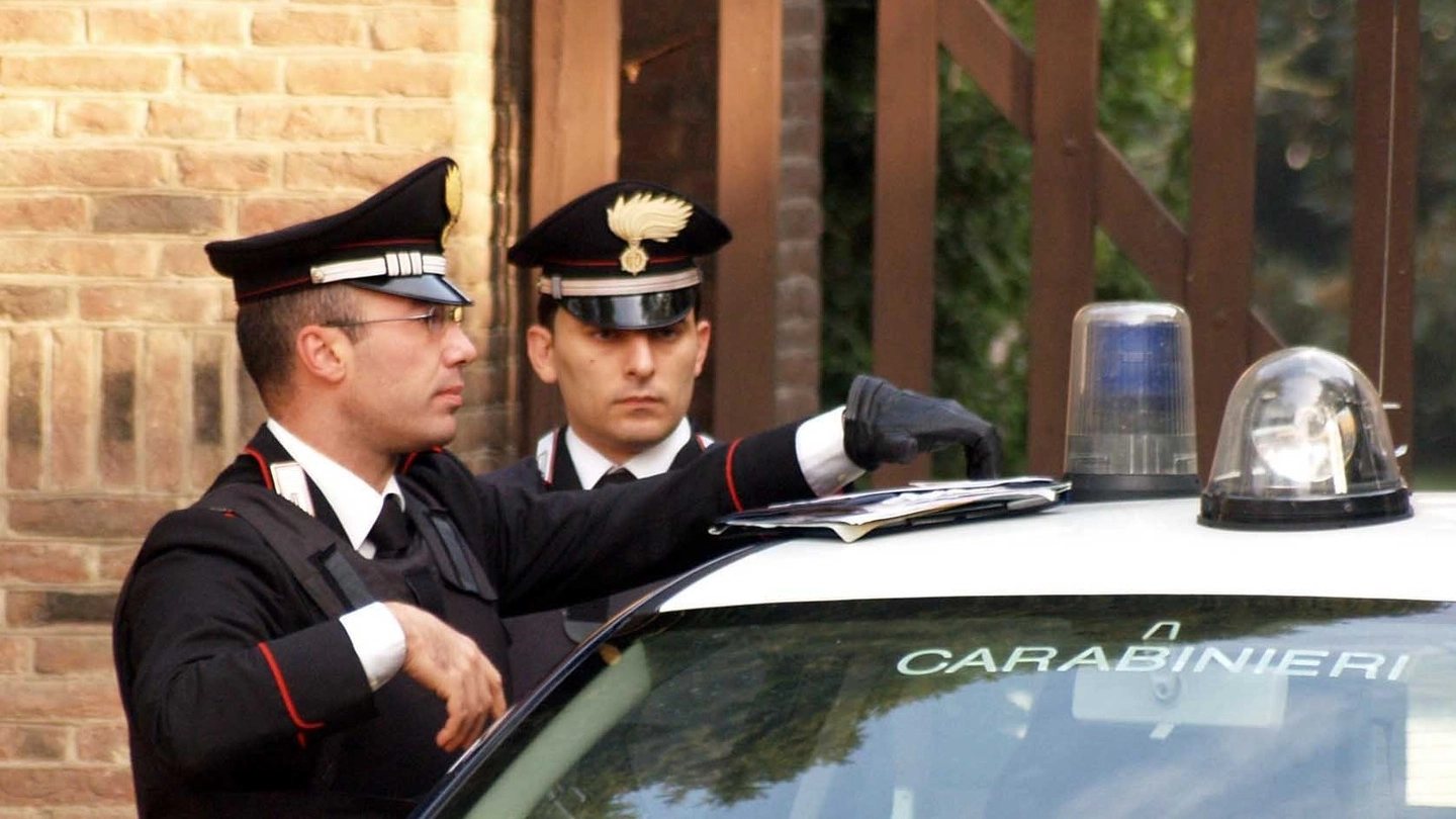 Caccia ai furbetti della truffa: indagano i carabinieri