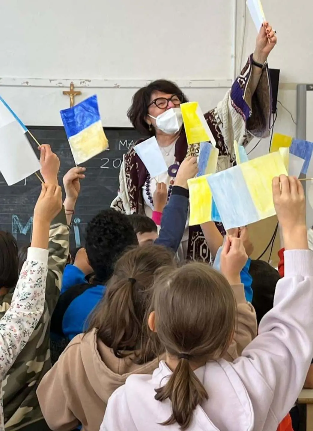 Varese, in fuga dalle bombe: gemellini ucraini a scuola