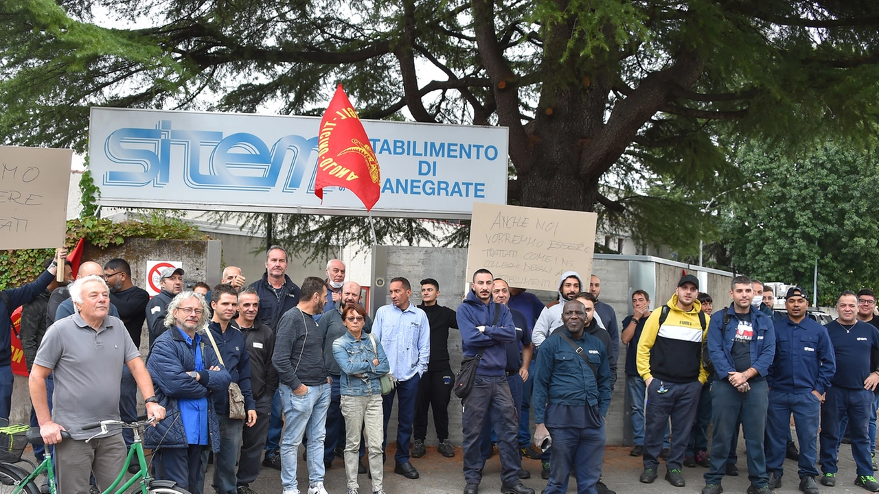 Canegrate, incontro Sitem-sindacati: il Comune media l’accordo