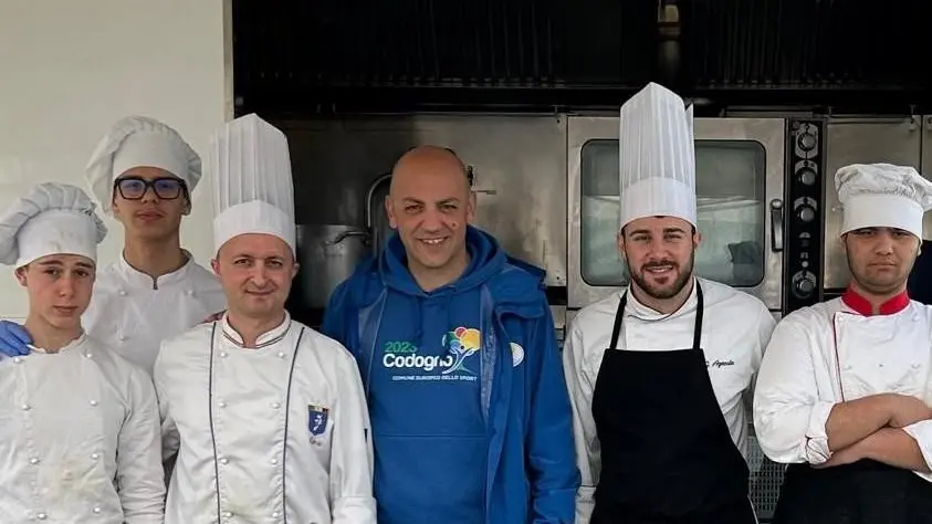 Dalla scuola al campo Cucinare ai giochi speciali La prova è stata superata Dalla scuola al campo Cucinare ai giochi speciali La prova è stata superata