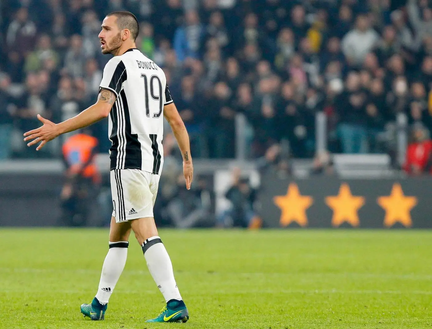 Bonucci dalla Juve al Milan? Il tweet scatena i tifosi