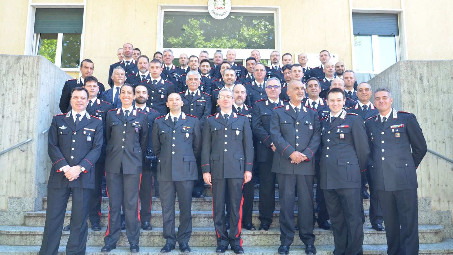 Foto di gruppo in occasione della visita del generale