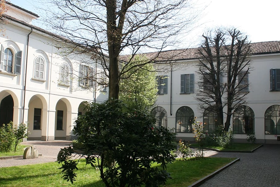 Il collegio Plinio Fraccaro di Pavia, dove è ambientato il romanzo "Lunedì m'innamoro"