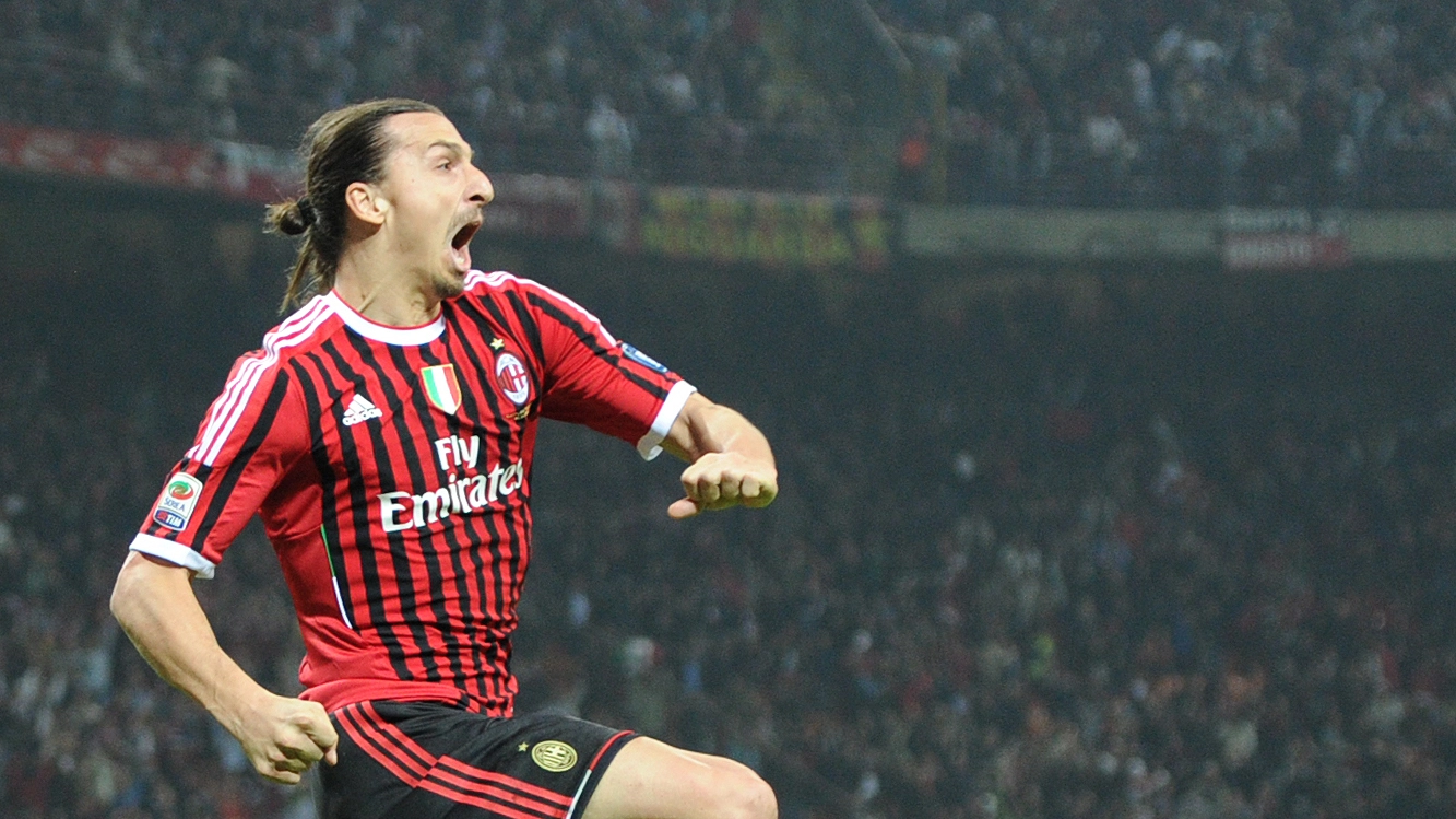 Zlatan Ibrahimovic con la maglia del Milan (Newpress)