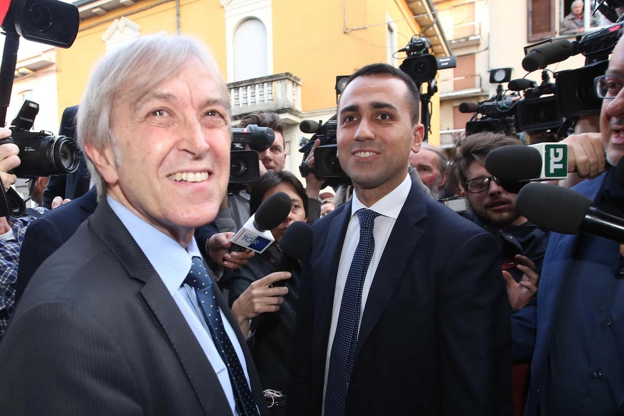 Sergio Bramini con Luigi Di Maio (Ansa)