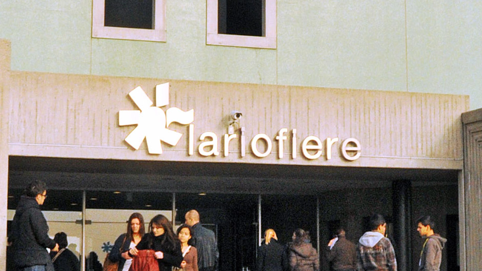 Tutti in fiera per guardare oltre la Terra Tutti in fiera per guardare oltre la Terra