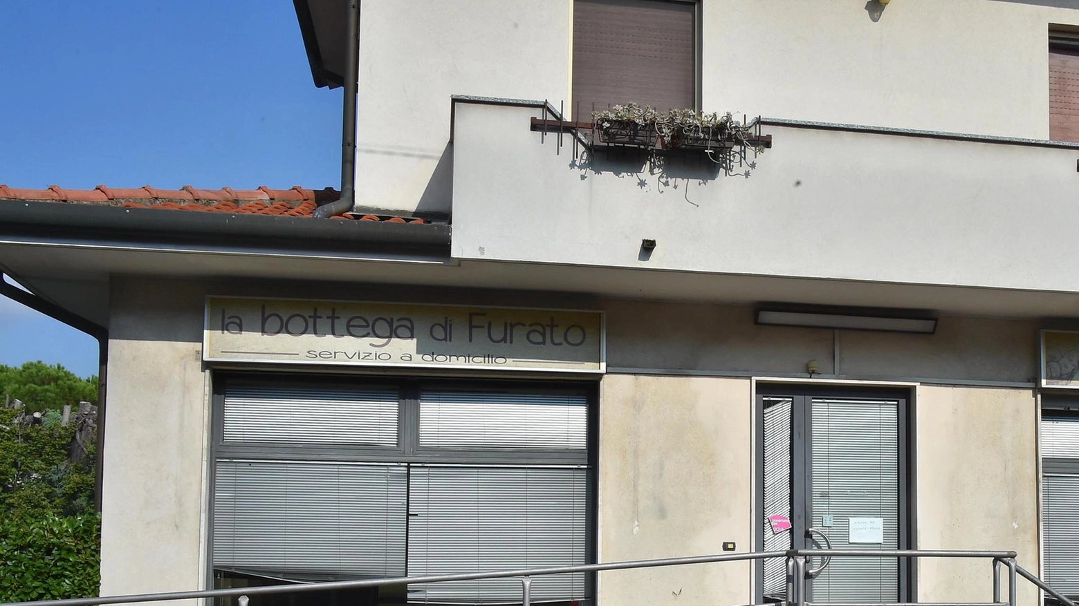 Un paese senza più negozi. A Furato è rimasto solo un ristorante