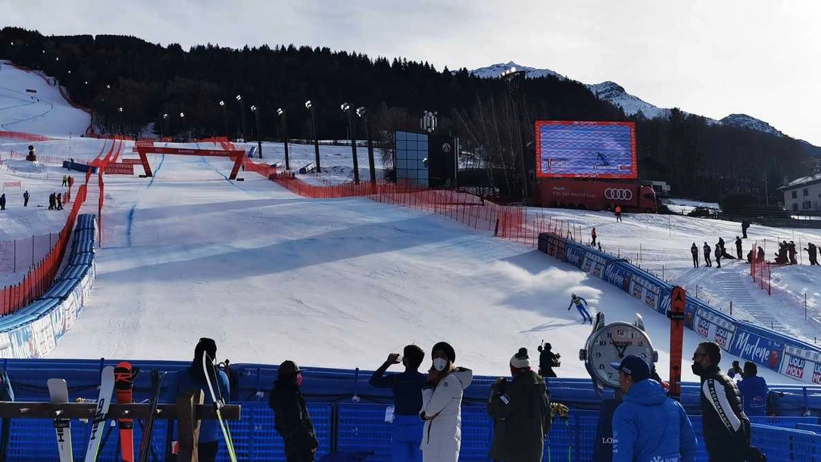 Verrà realizzato un nuovo stadio dello sci e anche un parcheggio con annesso percorso ciclopedonale. La Giunta regionale approva la delibera