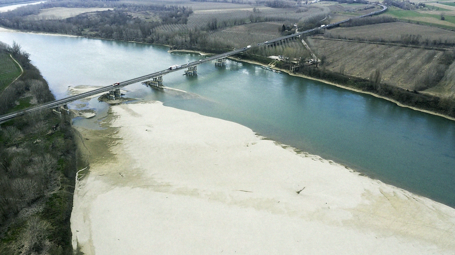 Il fiume Po in secca