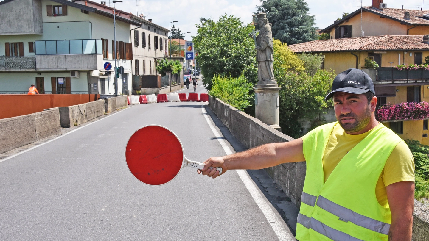 Il ponte romano Marzio resterà chiuso Il ponte romano Marzio resterà chiuso