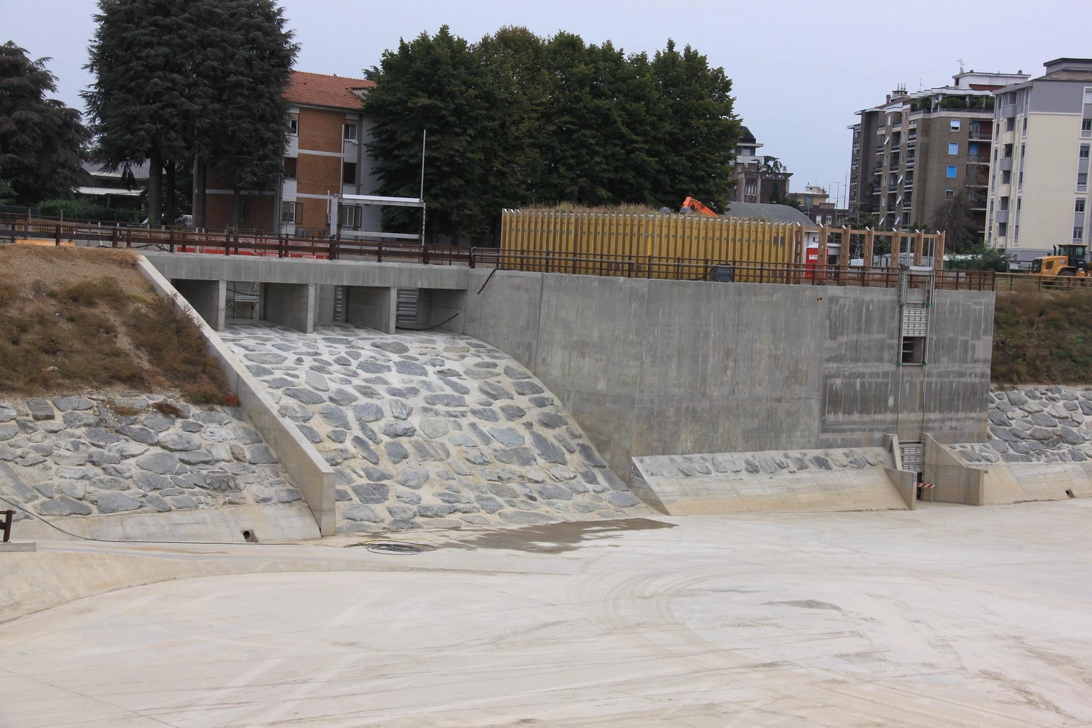 La vasca del Parco Nord durante un collaudo (Comune di Milano)