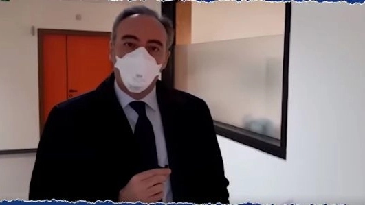 L'assessore Giulio Gallera (Frame video Facebook)