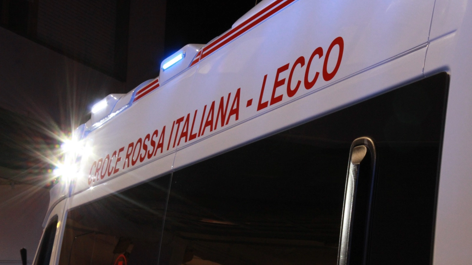 Un'ambulanza della Croce rossa di Lecco