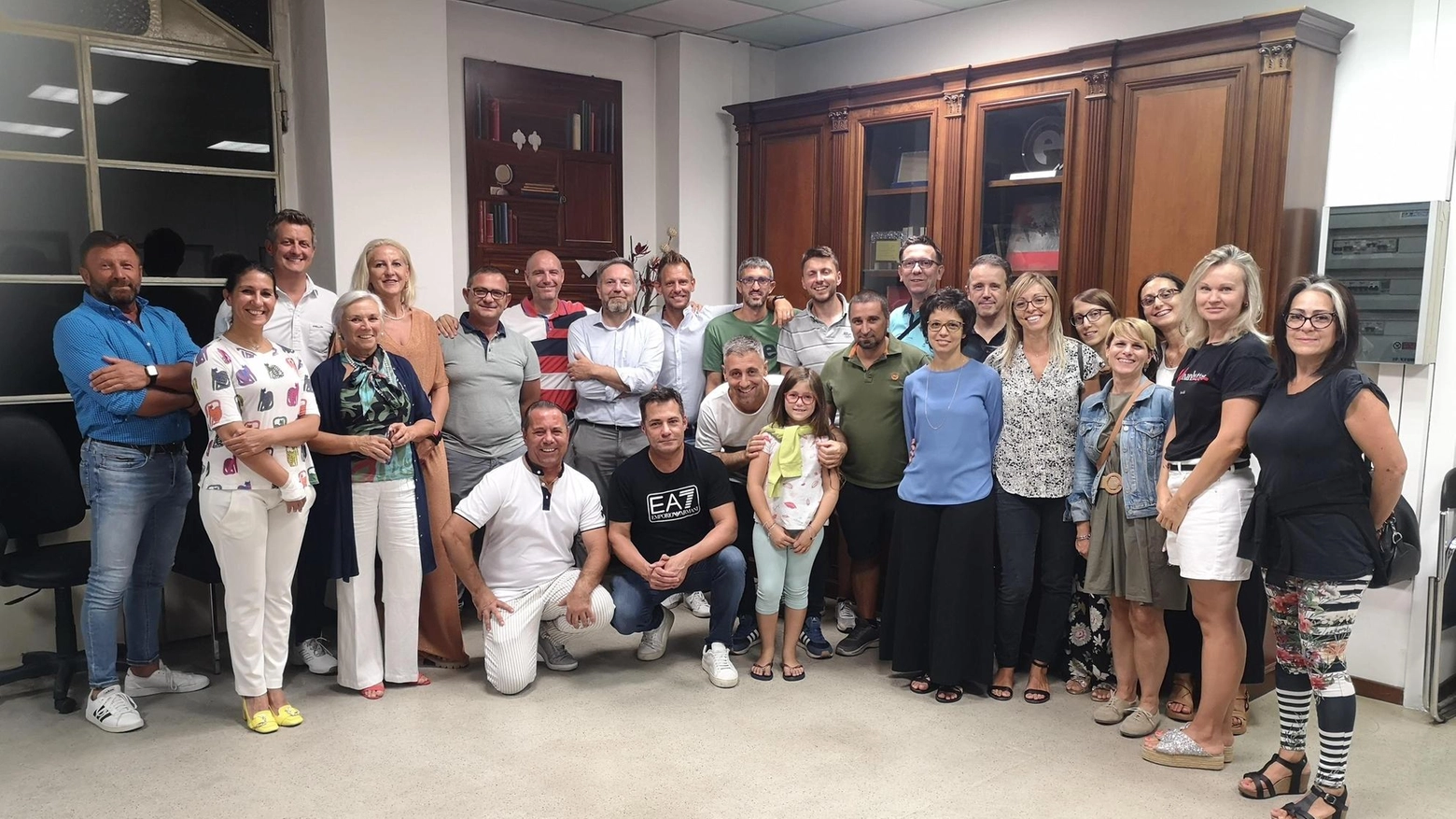 La scuola di mamme e papà Gli imbianchini? I genitori La scuola di mamme e papà Gli imbianchini? I genitori