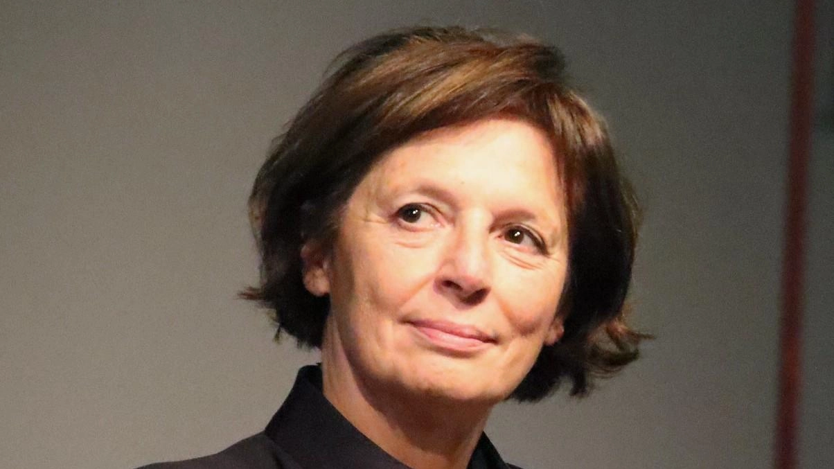 Verso la Facoltà di Medicina. Torna il Liceo a indirizzo biomedico Verso la Facoltà di Medicina. Torna il Liceo a indirizzo biomedico