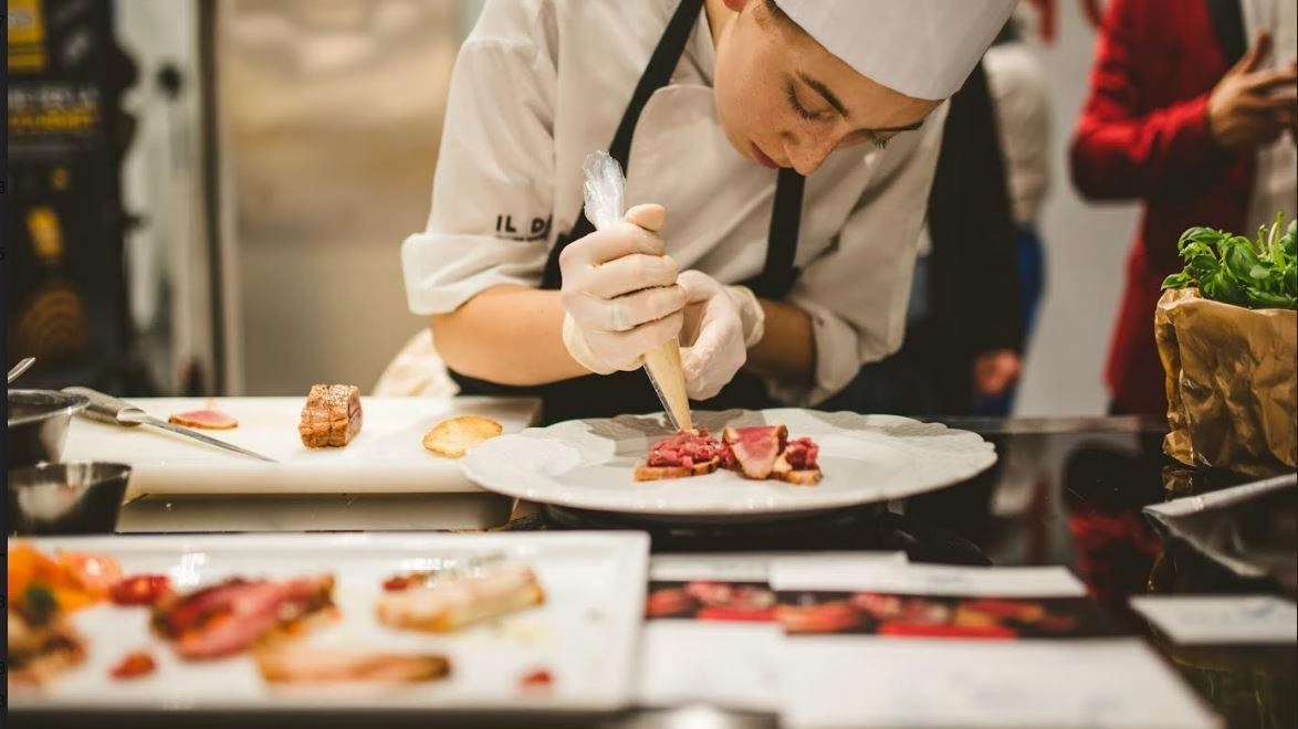 Torna Golosaria, la fiera dei sapori. Dai maestri allo street food di qualità Torna Golosaria, la fiera dei sapori. Dai maestri allo street food di qualità