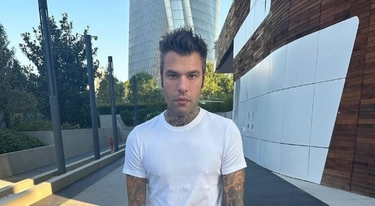 Fedez, nuova perdita di sangue e nuova trasfusione: altro intervento per il rapper
