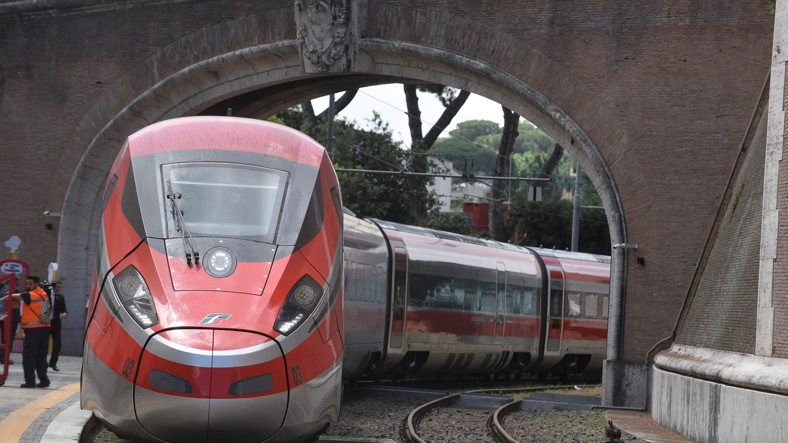 Un treno Frecciarossa (Imagoeconomica)