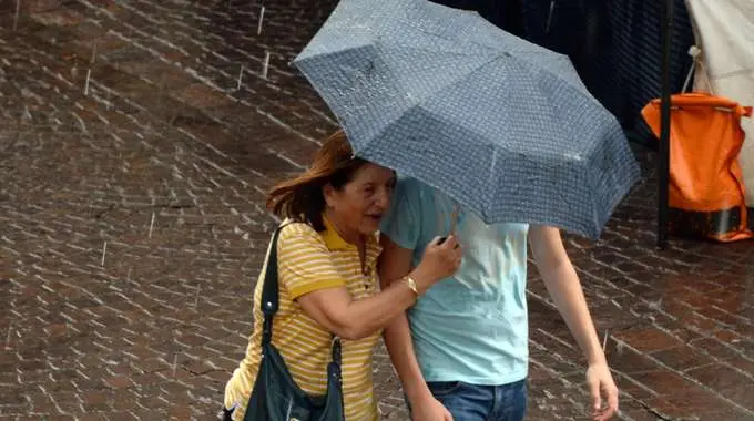 Allerta temporali a Milano, monitorati Seveso e Lambro