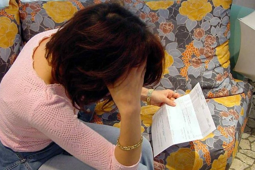 Con l'aumento del costo dell'energia per molte famiglie le bollette sono ormai un incubo