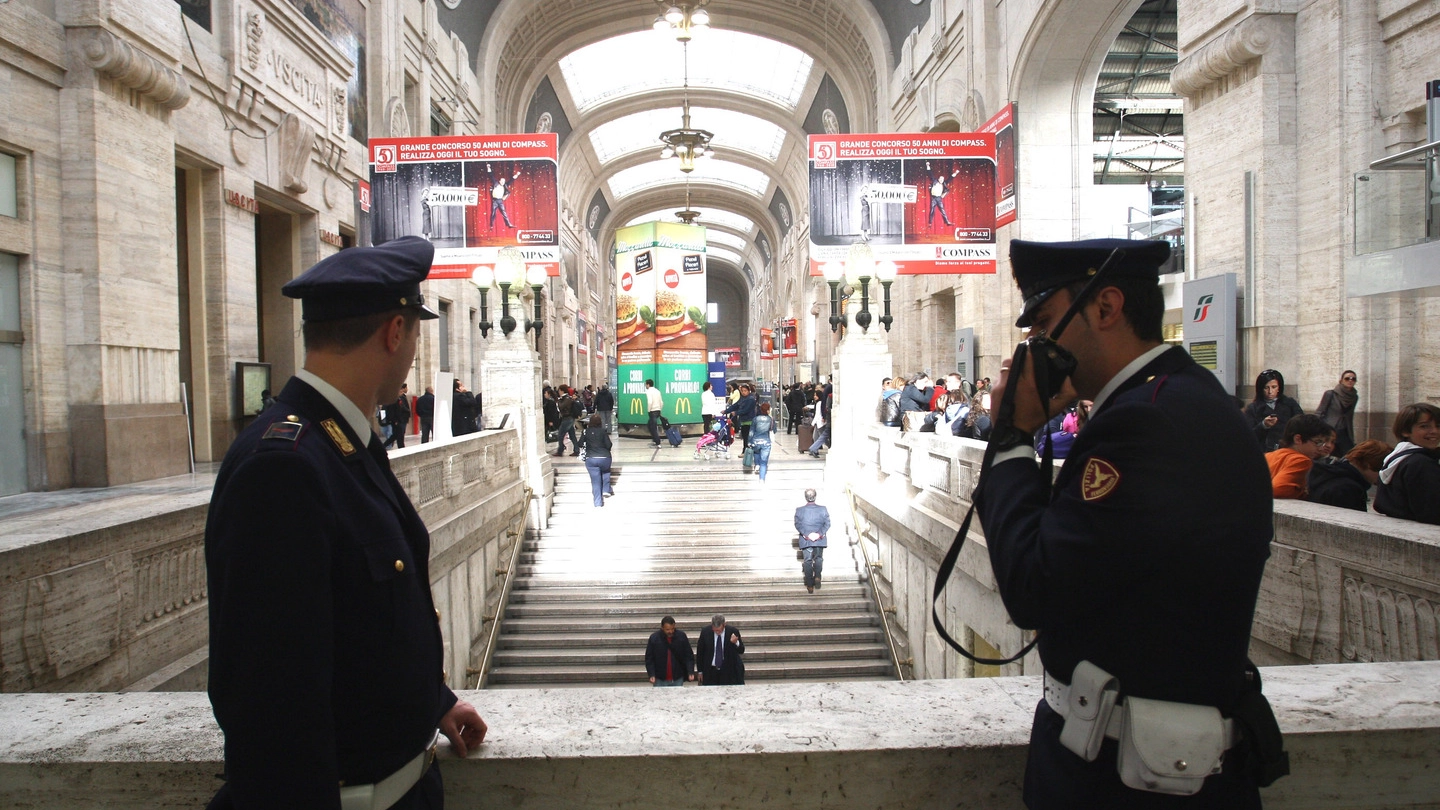 Polizia in Stazione Centrale