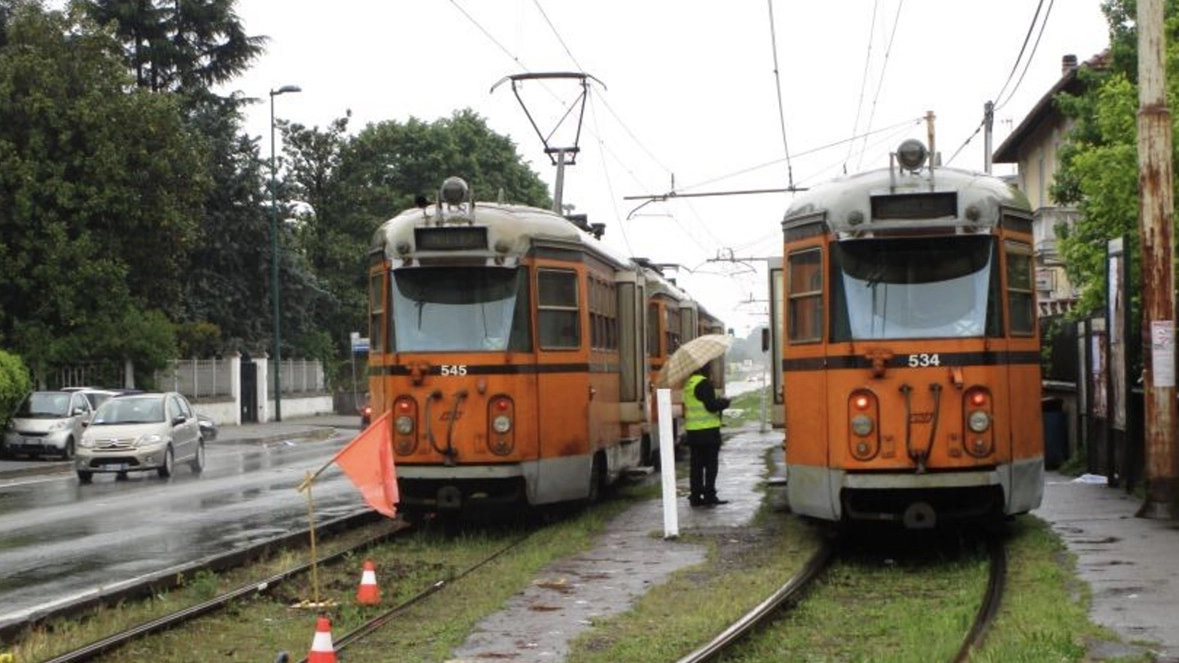 Il tram collega Limbiate alla fermata Mm Comasina