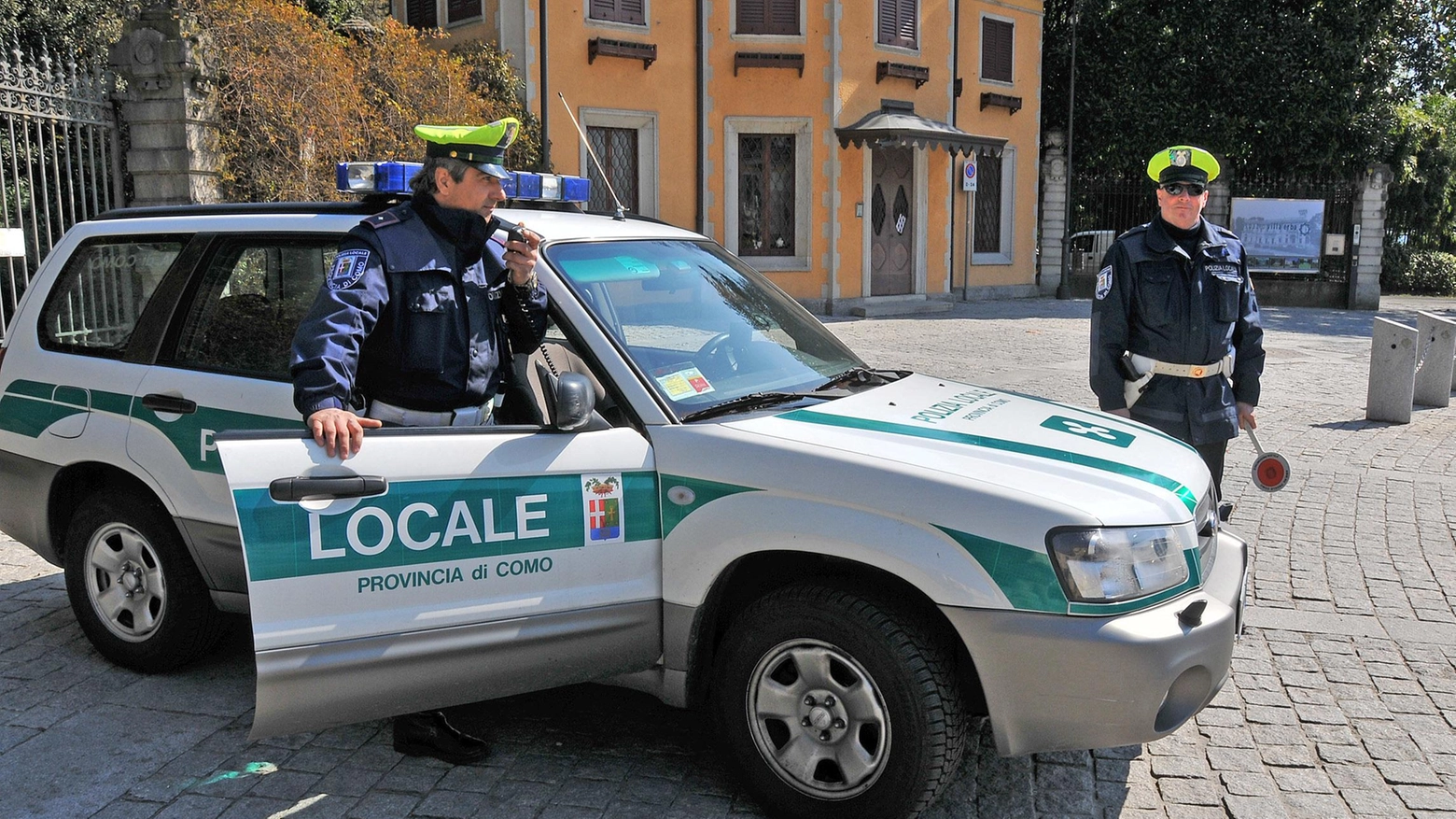 I conti abbattono i campanili  Polizia provinciale, la svolta  Convenzione fra Como e Lecco