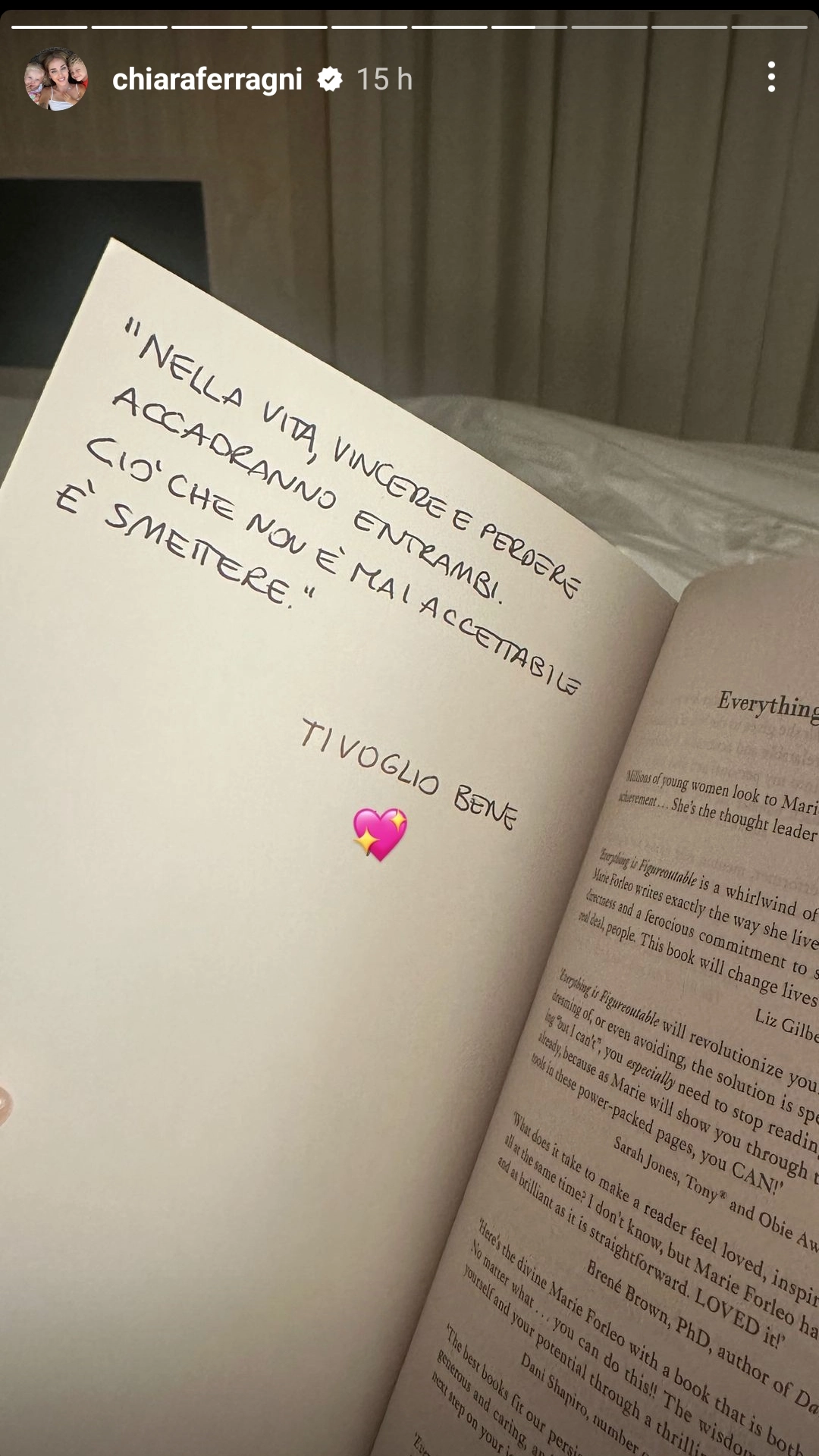 La dedica che compare in uno degli scatti su Instagram