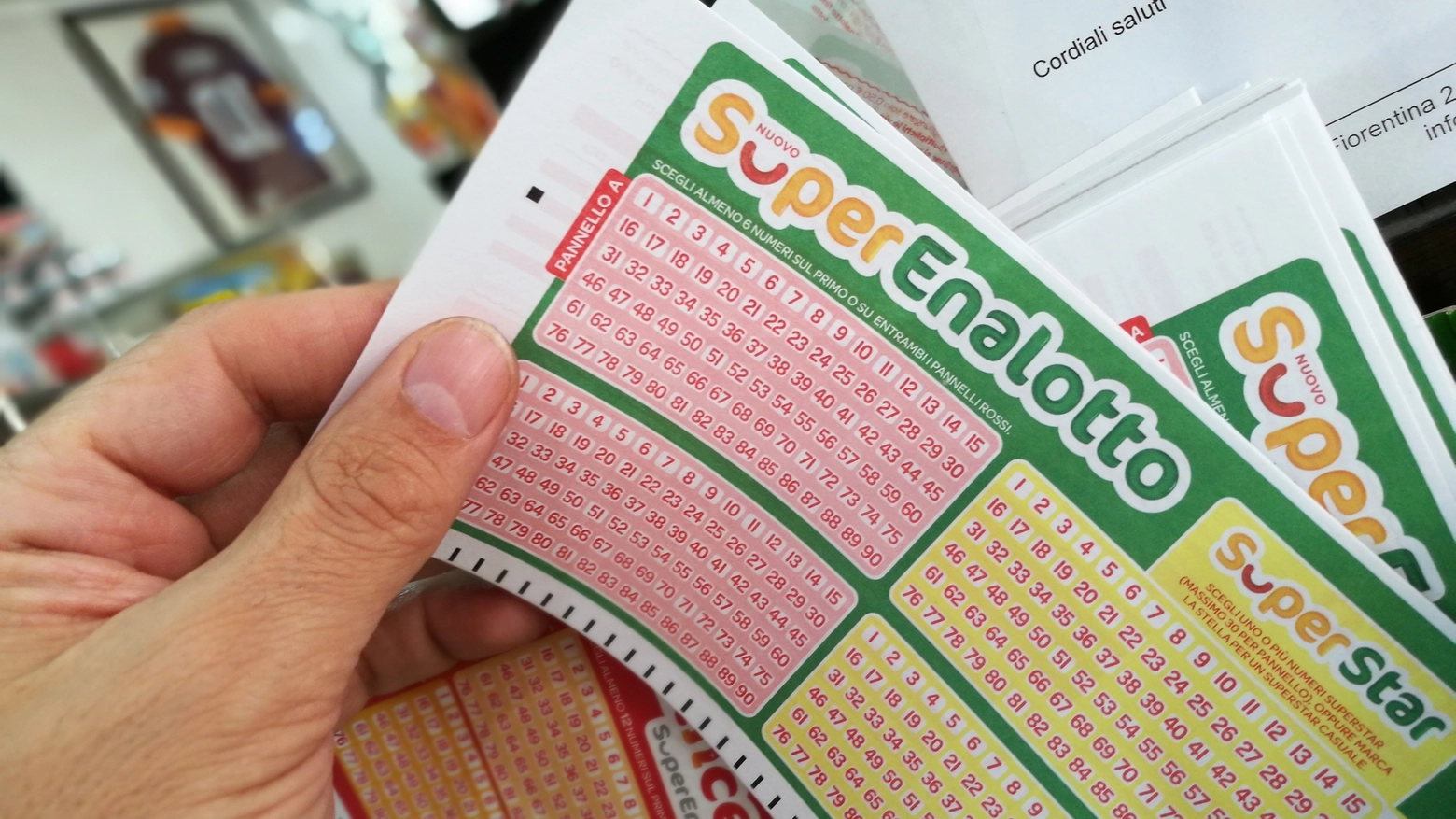 Superenalotto: la combinazione vincente di oggi, giovedì 19 ottobre 2023