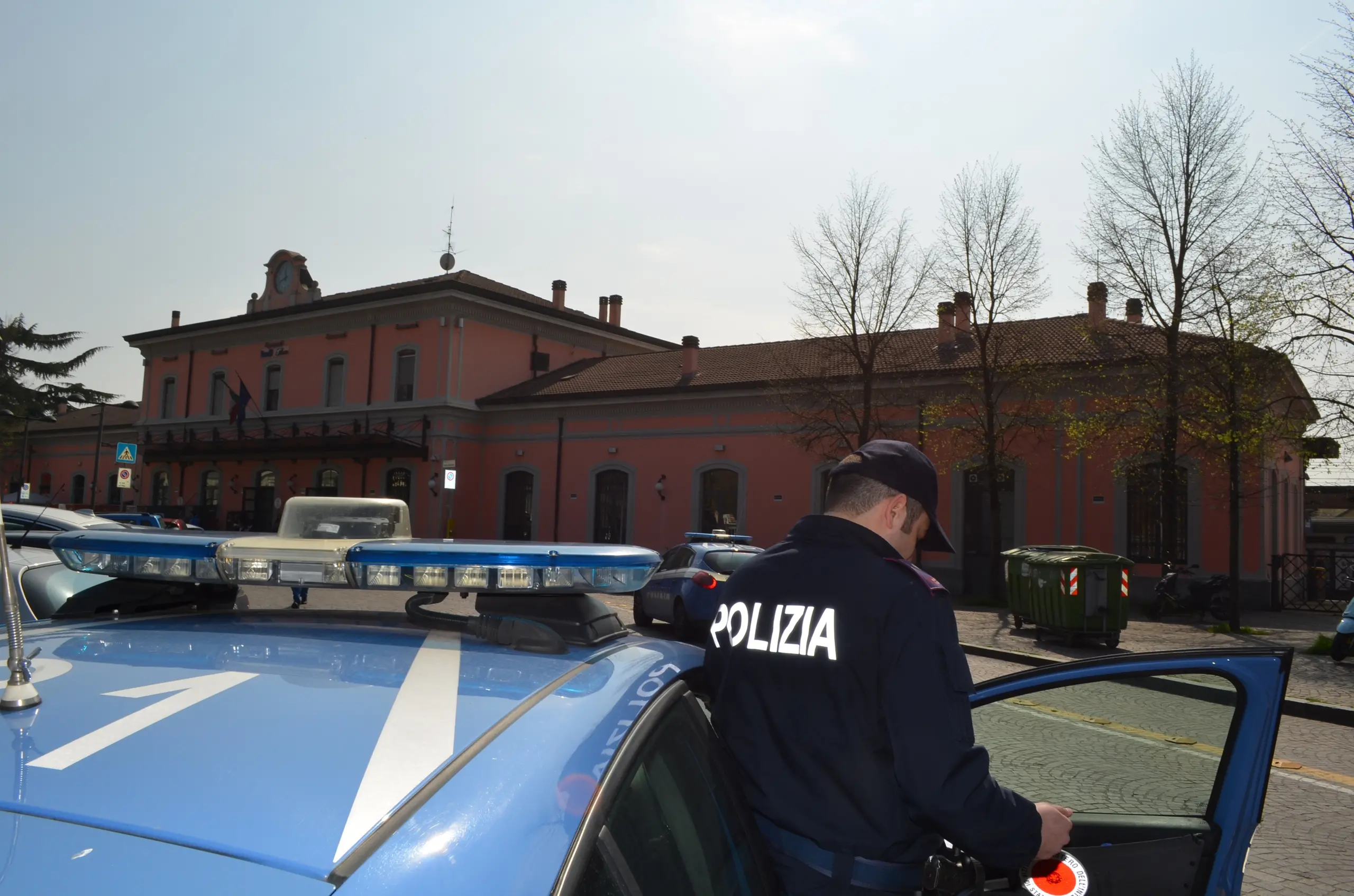 Blitz anti droga in stazione: scoperto giovane pusher