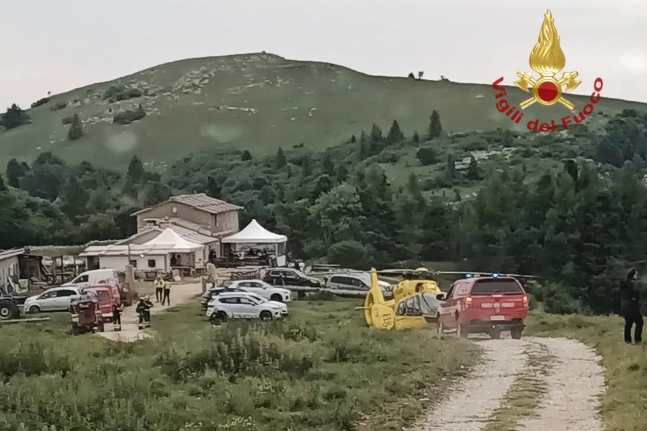 I vigili del fuoco sul luogo della tragedia nel Veronese