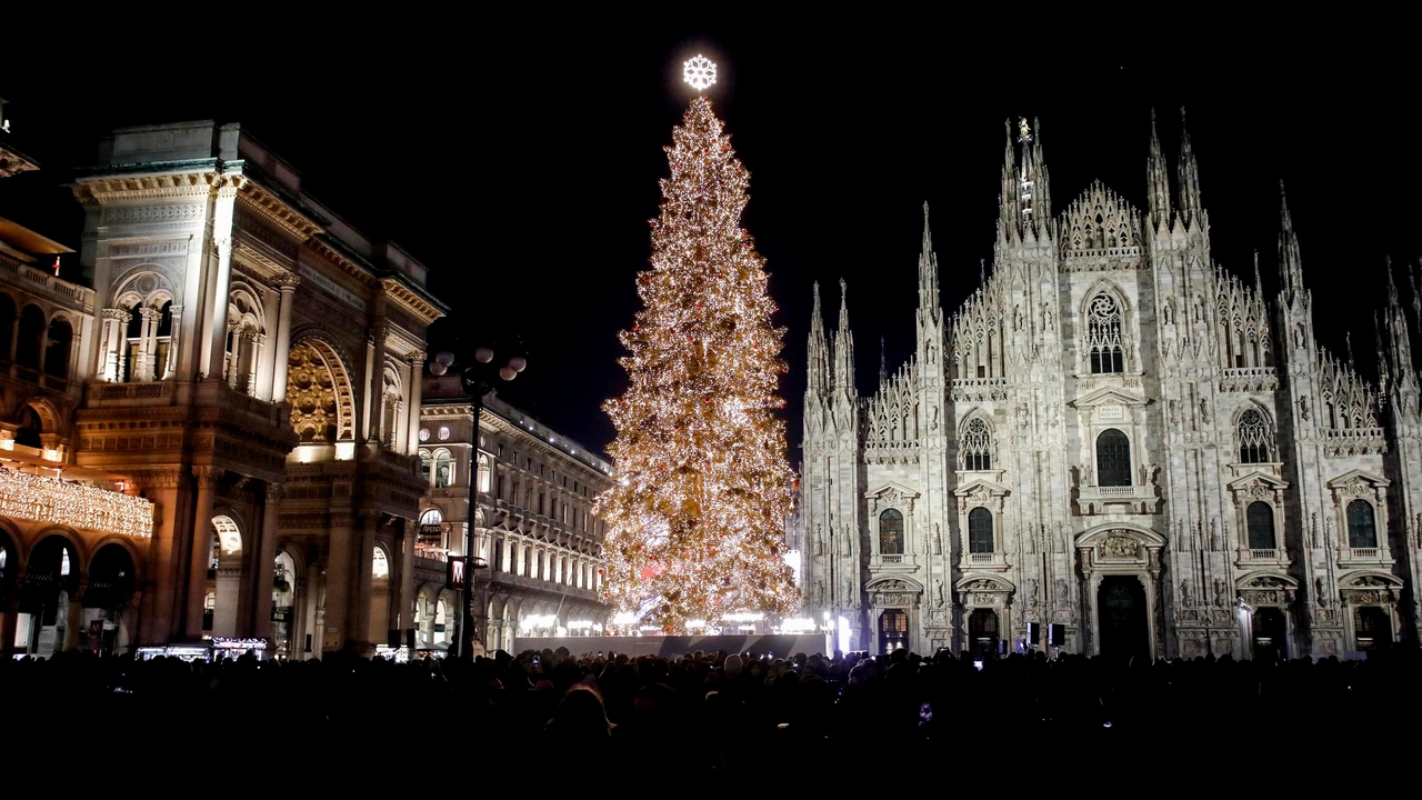 Accensione albero Olimpiadi Cortina Milano in piazza Duomo