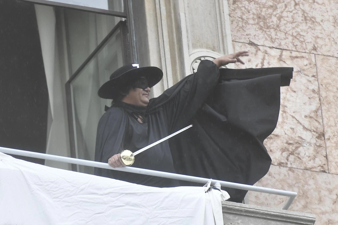 Zorro sfida Salvini
