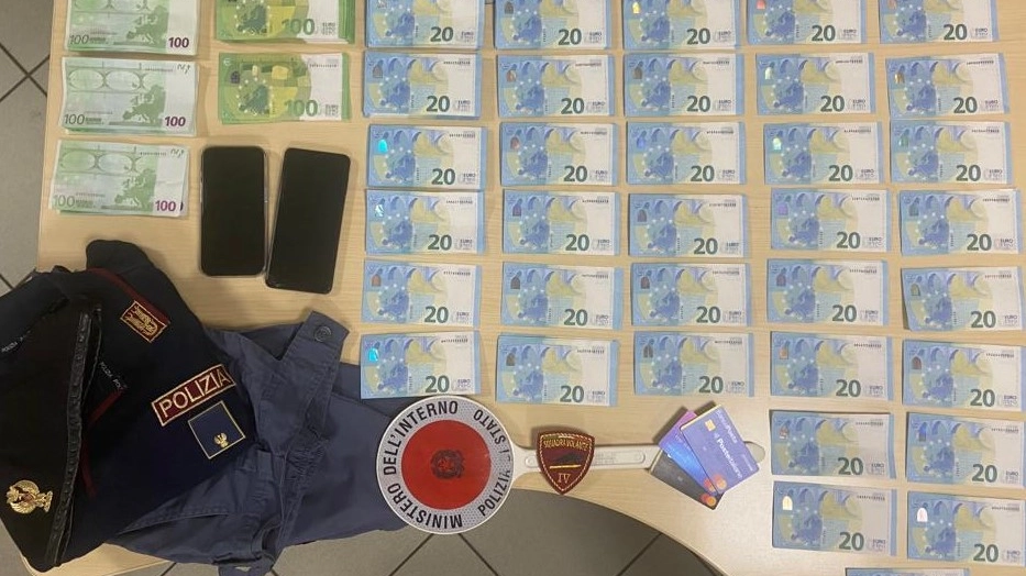 Denaro e divisa sequestrati Denaro e divisa sequestrati