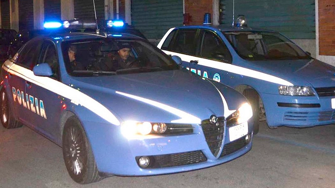 Volanti della polizia