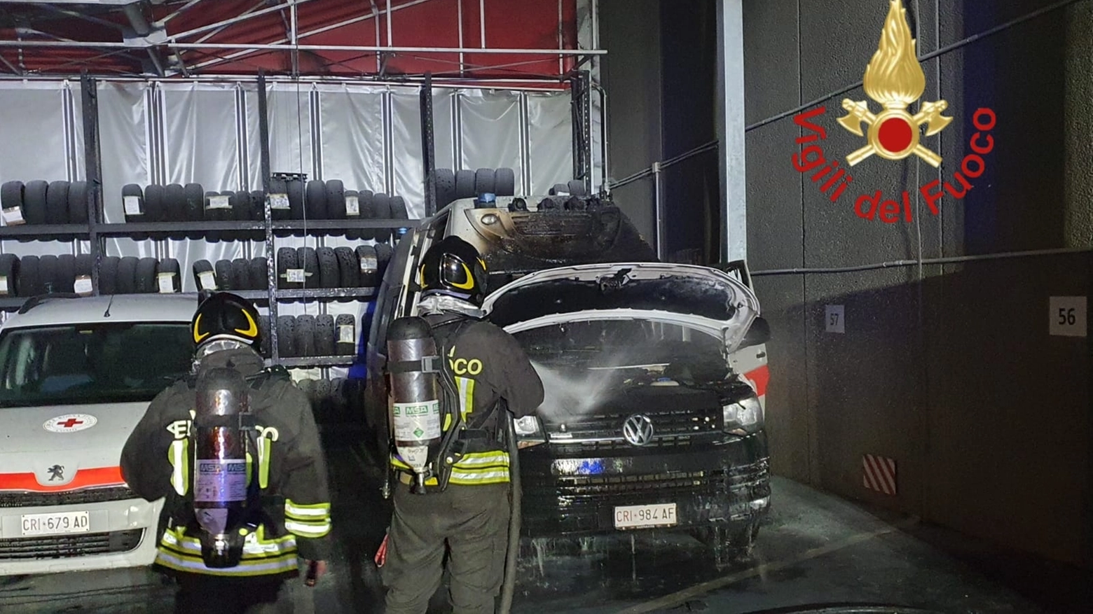 L'ambulanza bruciata L'ambulanza bruciata