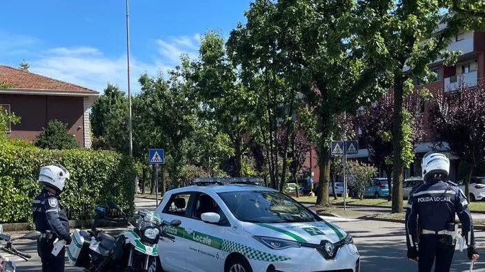 Furti di bici nei cortili La polizia sventa due colpi Furti di bici nei cortili La polizia sventa due colpi