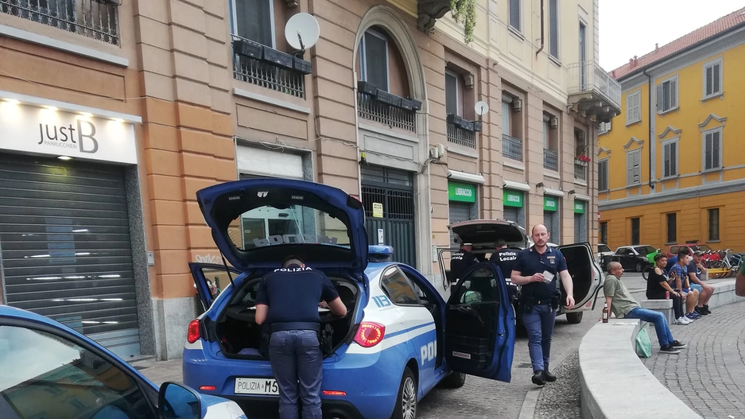 Controlli della Polizia a Monza