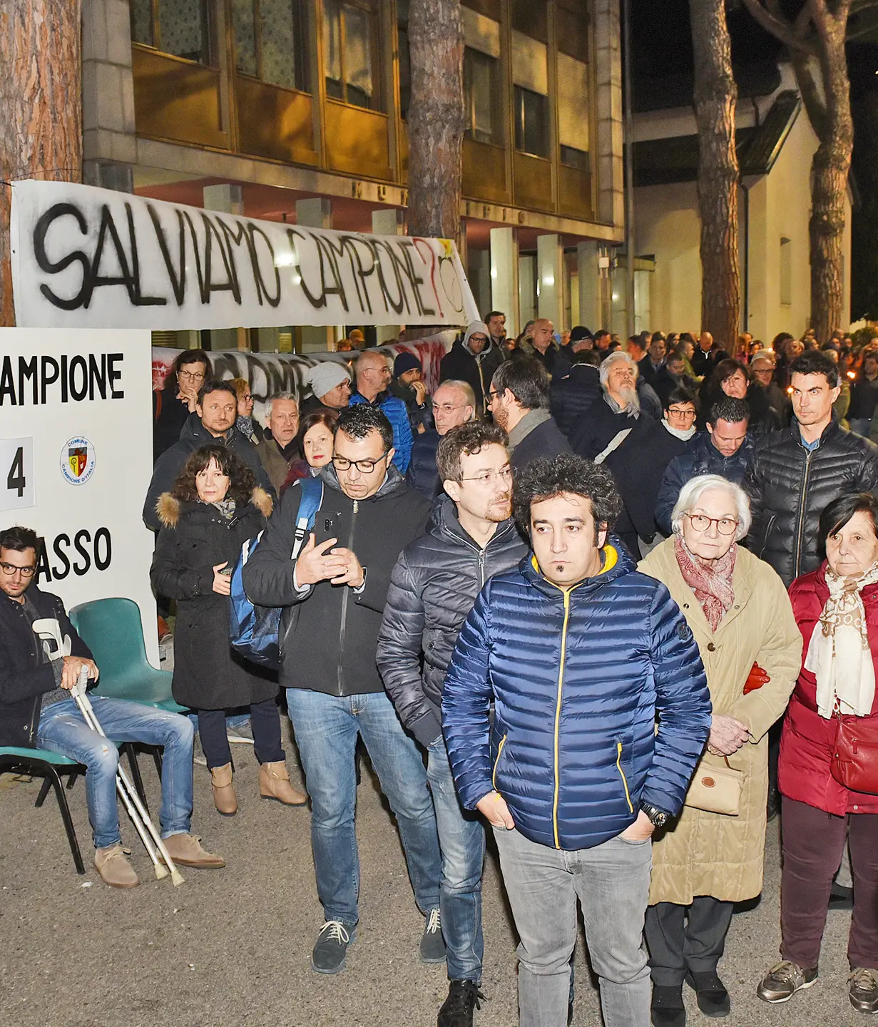 Campione d'Italia, gli svizzeri insistono: "Intervenite"