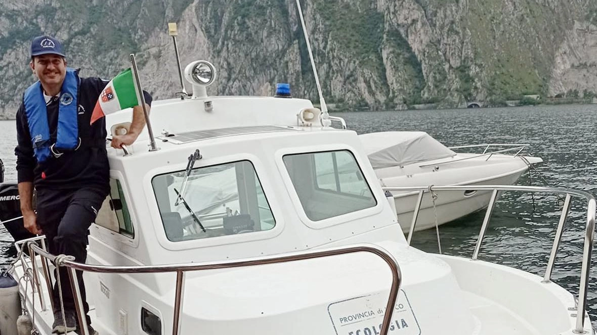 Ausiliari Guardia costiera  Pilotina dalla Provincia