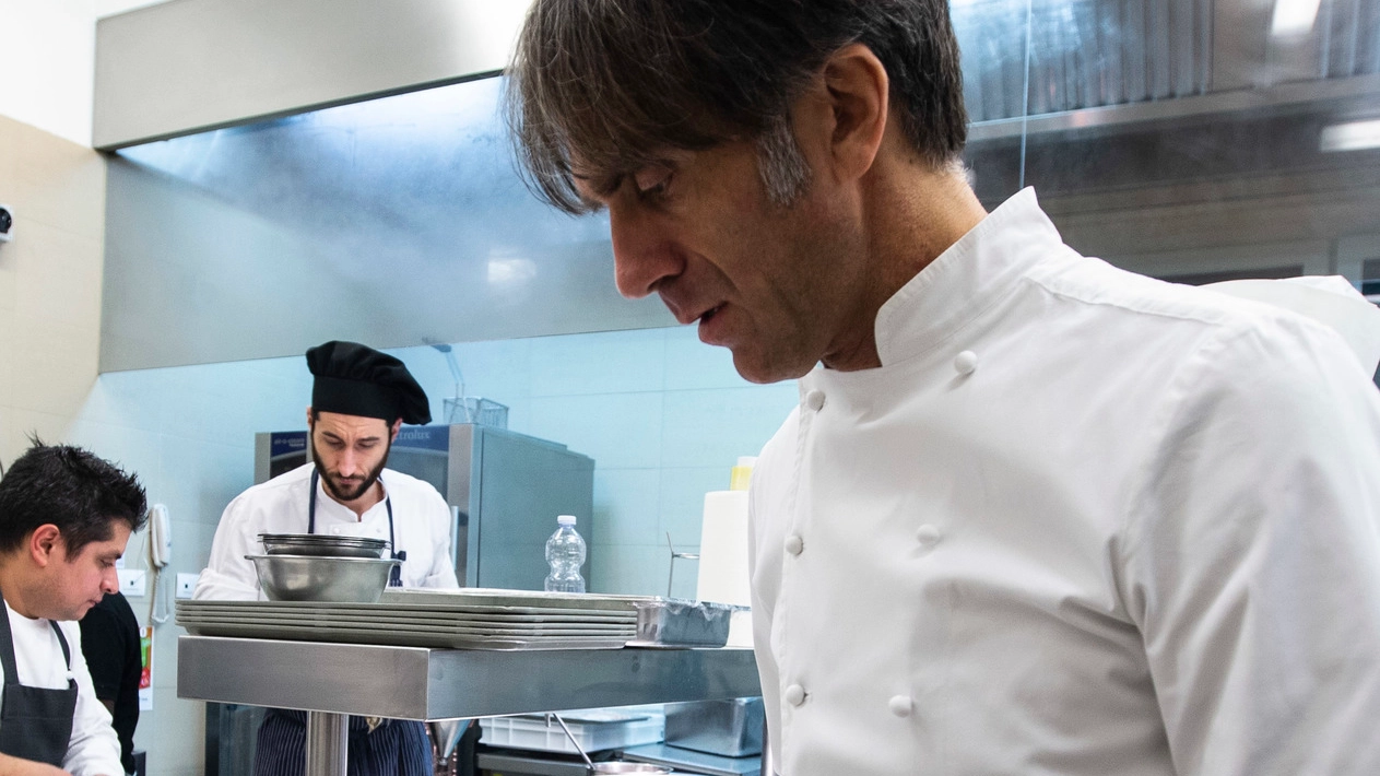 Lo chef Davide Oldani è “fresco” della seconda stella Michelin e della “stella verde”
