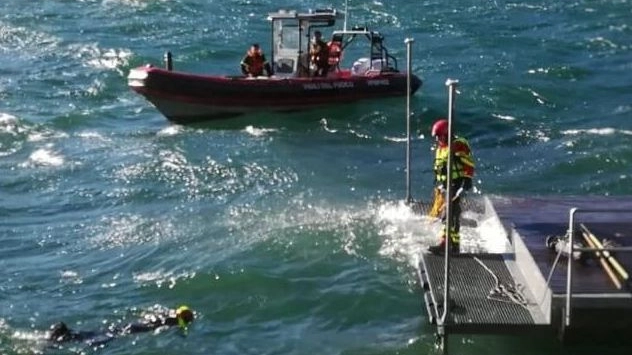 Le operazioni di soccorso per trovare Ibrahim sul Lago di Lecco
