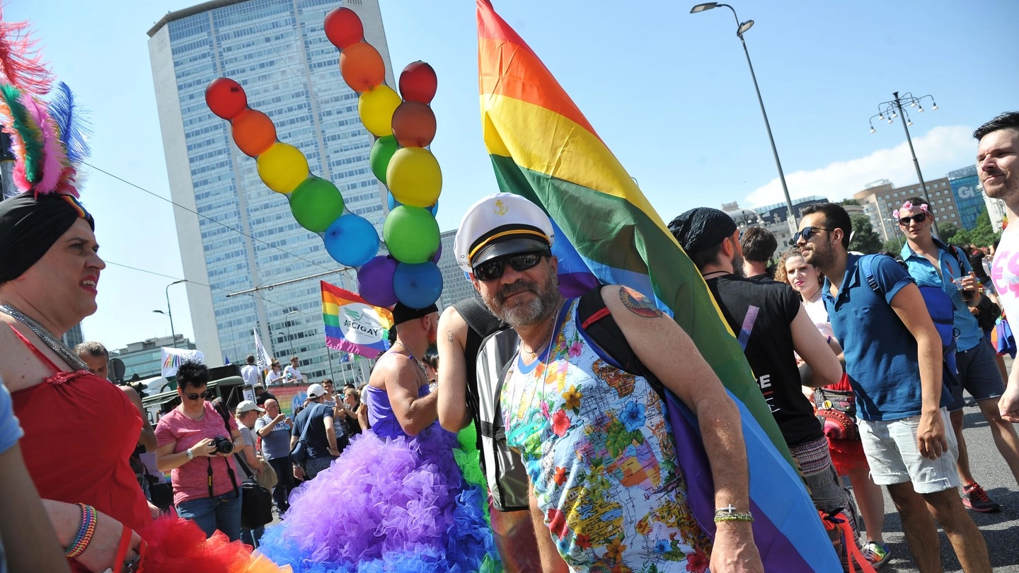 Una passata edizione del gay pride a Milano