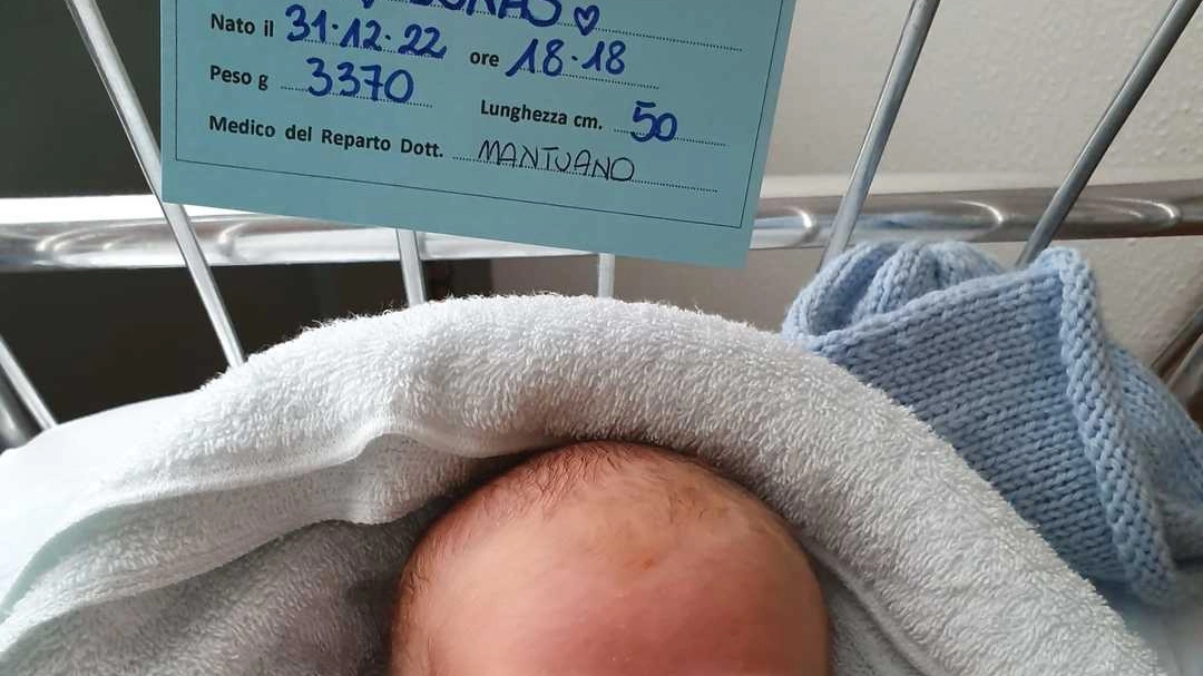 Jonas, l'ultimo nato del 2022 in provincia di Sondrio